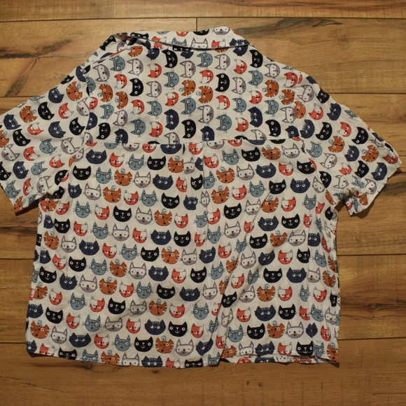 Cropped button down - Picture 2 of 4